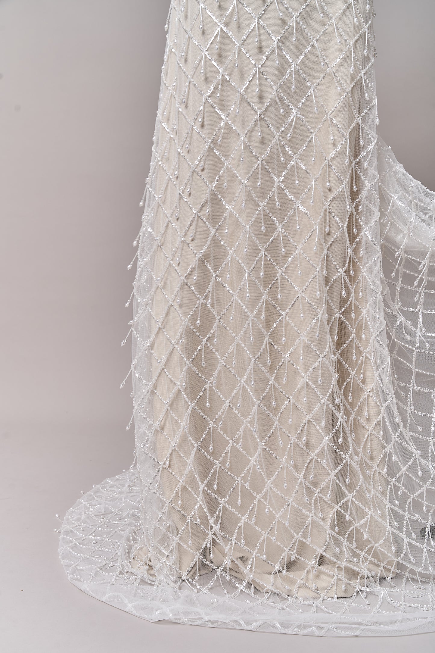 S0709 EMBROIDERY TULLE WITH BEADS