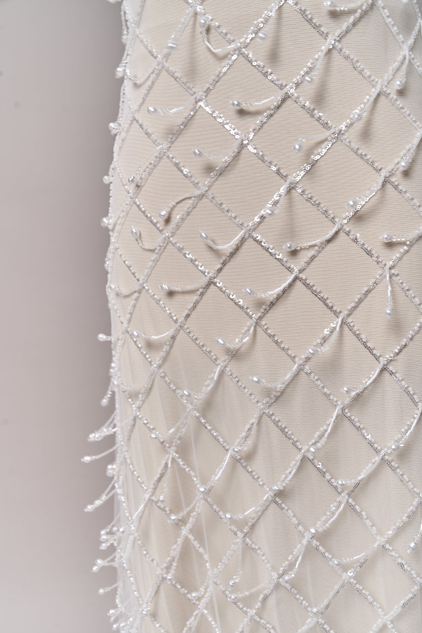 S0709 EMBROIDERY TULLE WITH BEADS