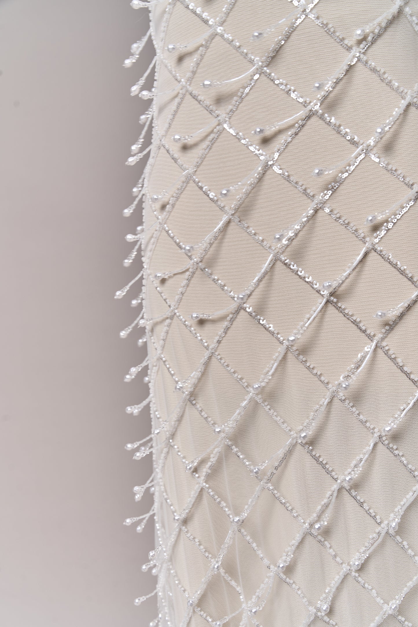 S0709 EMBROIDERY TULLE WITH BEADS