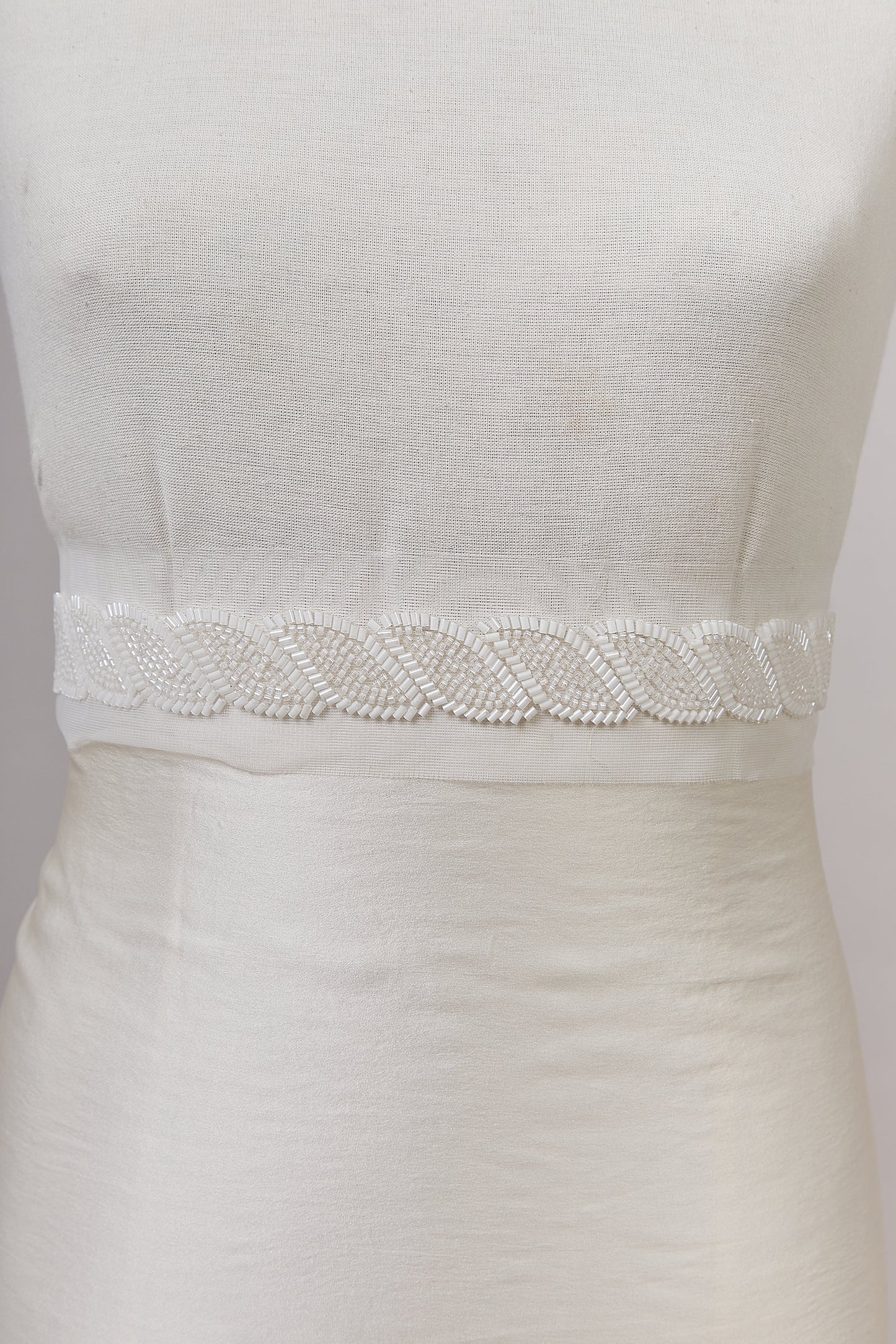 S0653 BEADED TRIM WITH OF WITHE BEADS