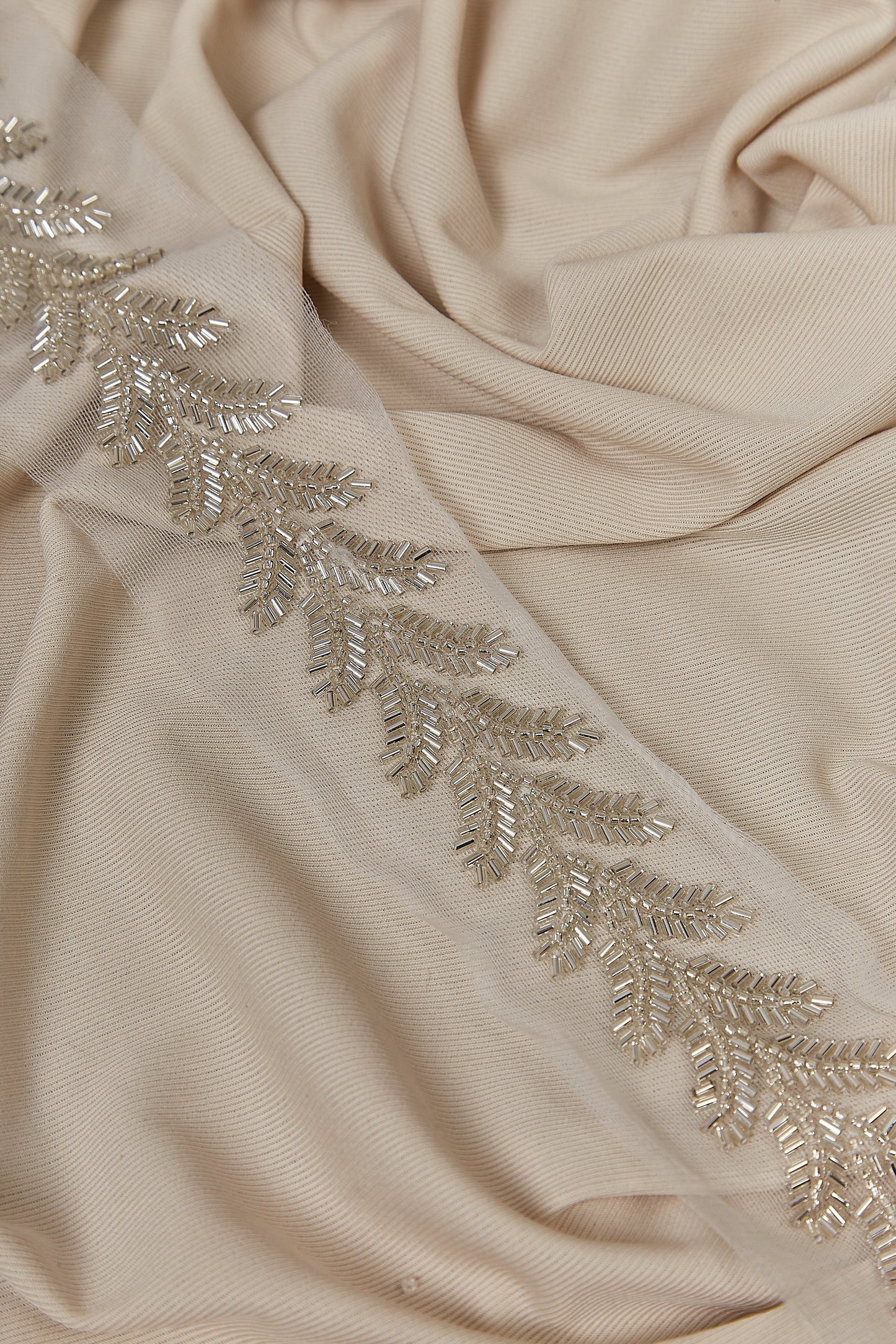 S0651 BEADED TRIM WITH OF SILVER BEADS