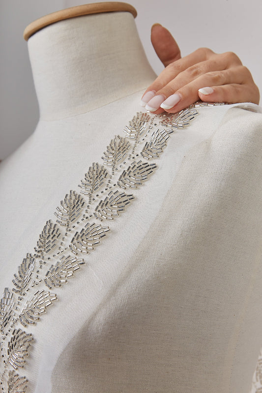S0650 BEADED TRIM WITH OF SILVER BEADS
