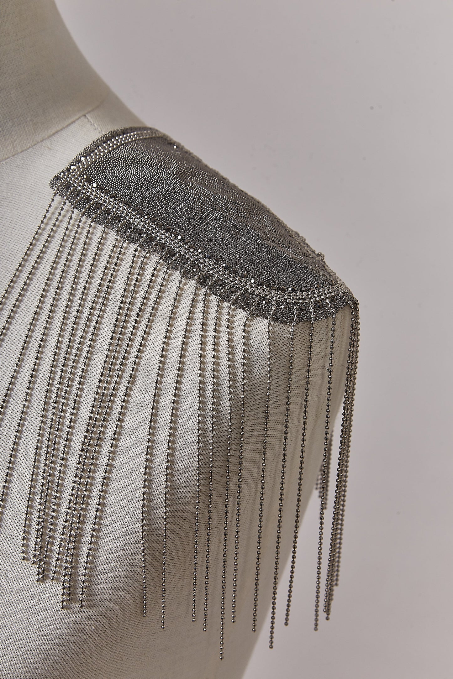 S0648 SILVER EPAULETTE